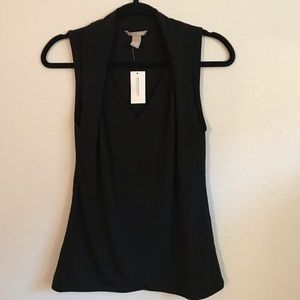 BANANA REPUBLIC || BLACK SLEEVELESS BLOUSE⭐